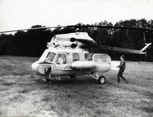 File:Helikopter MI-2.jpeg